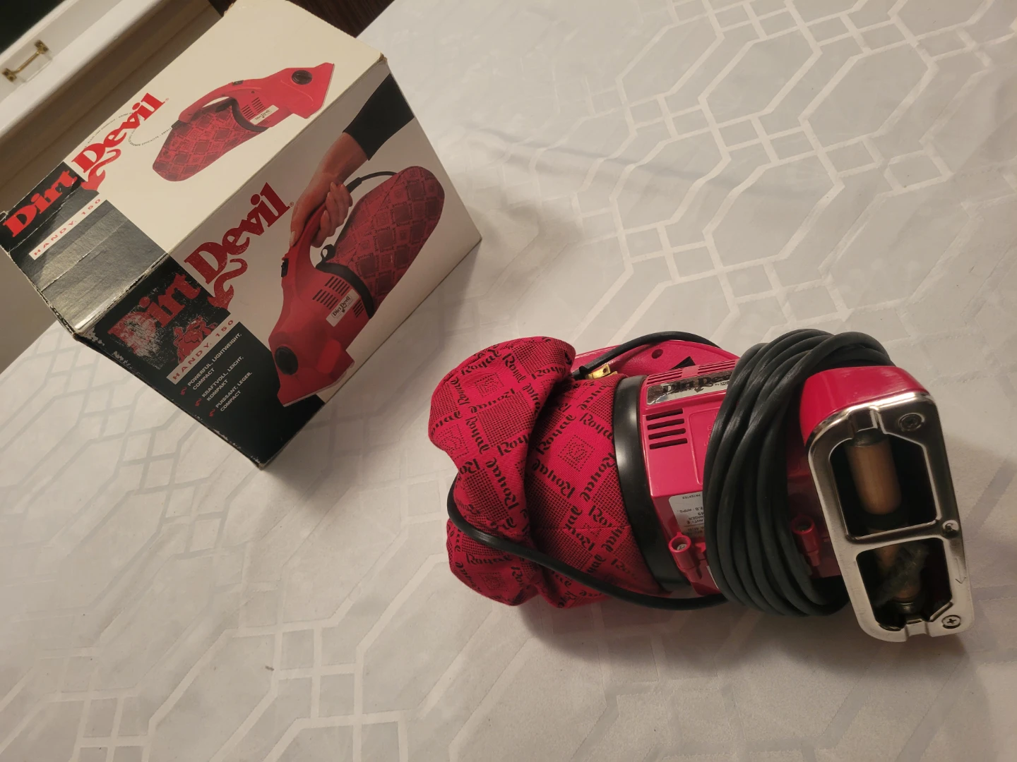 Dirt Devil Handy 150 Handheld Vacuum - photo 3