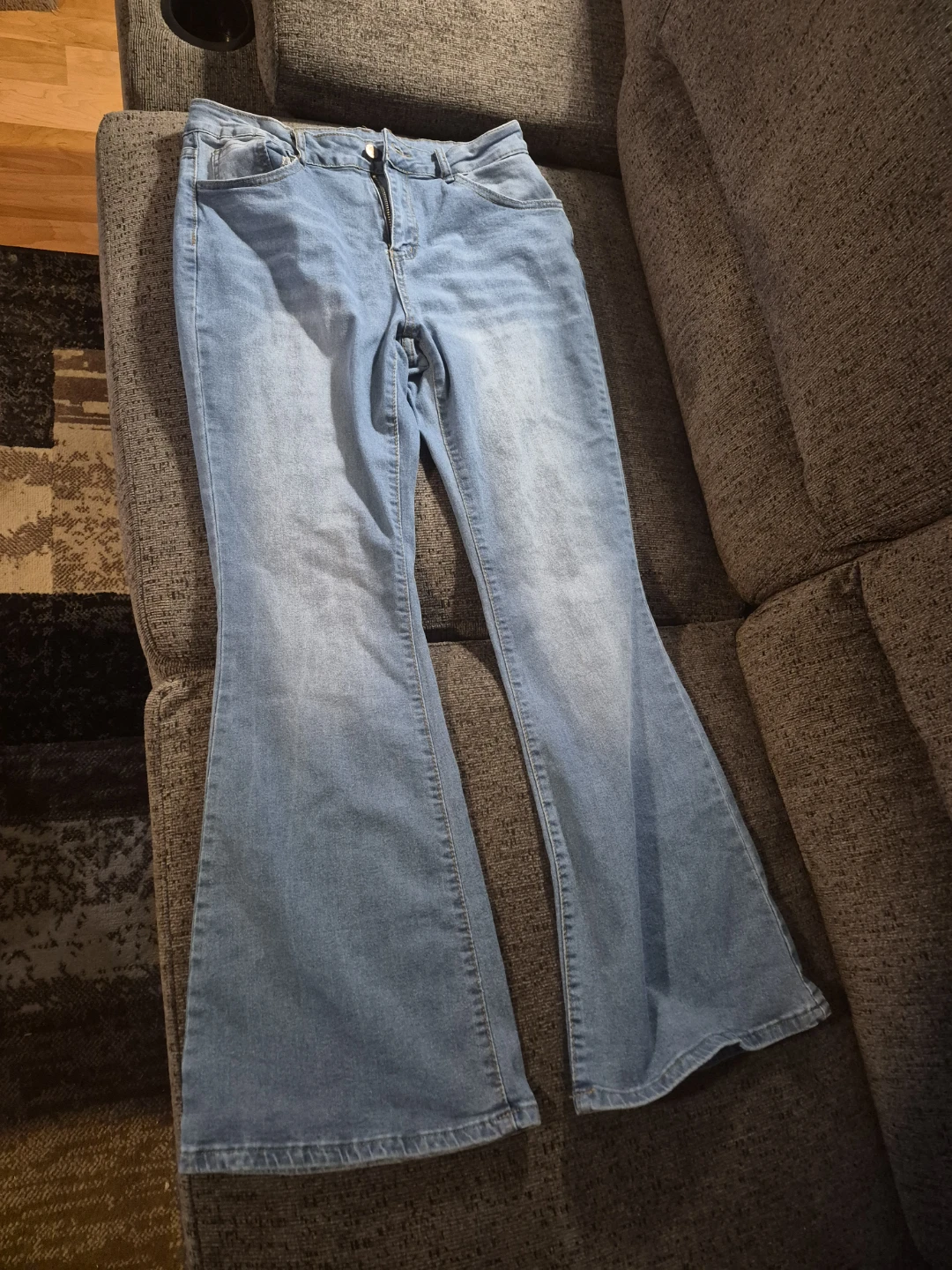 Women's Bell Bottom Jeans