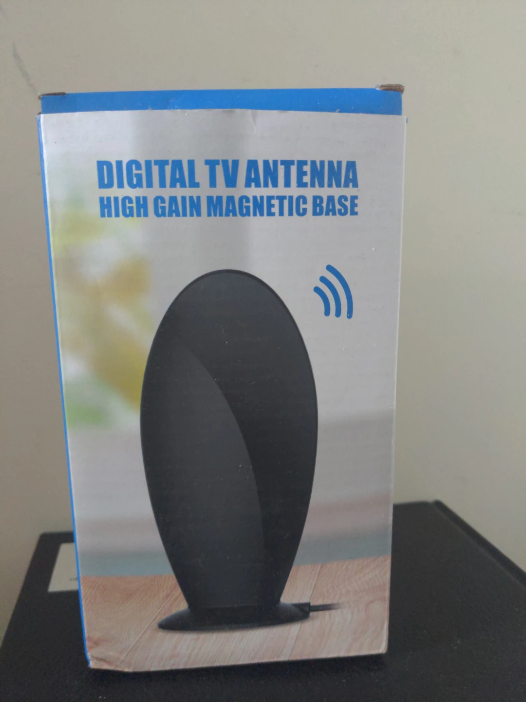 Digital TV Antenna - High Gain Magnetic Base