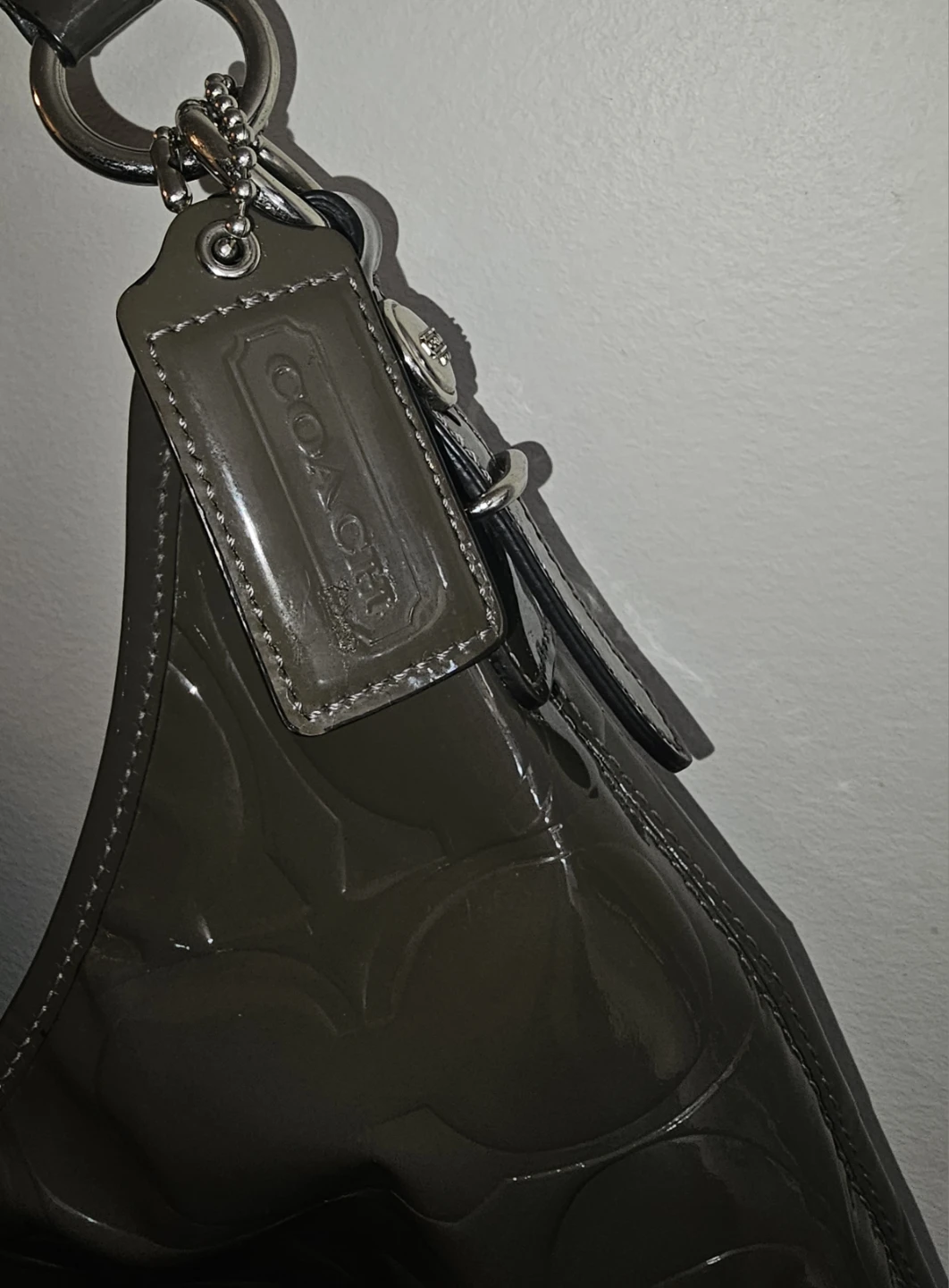 Coach Patent Leather Hobo Bag - photo 4