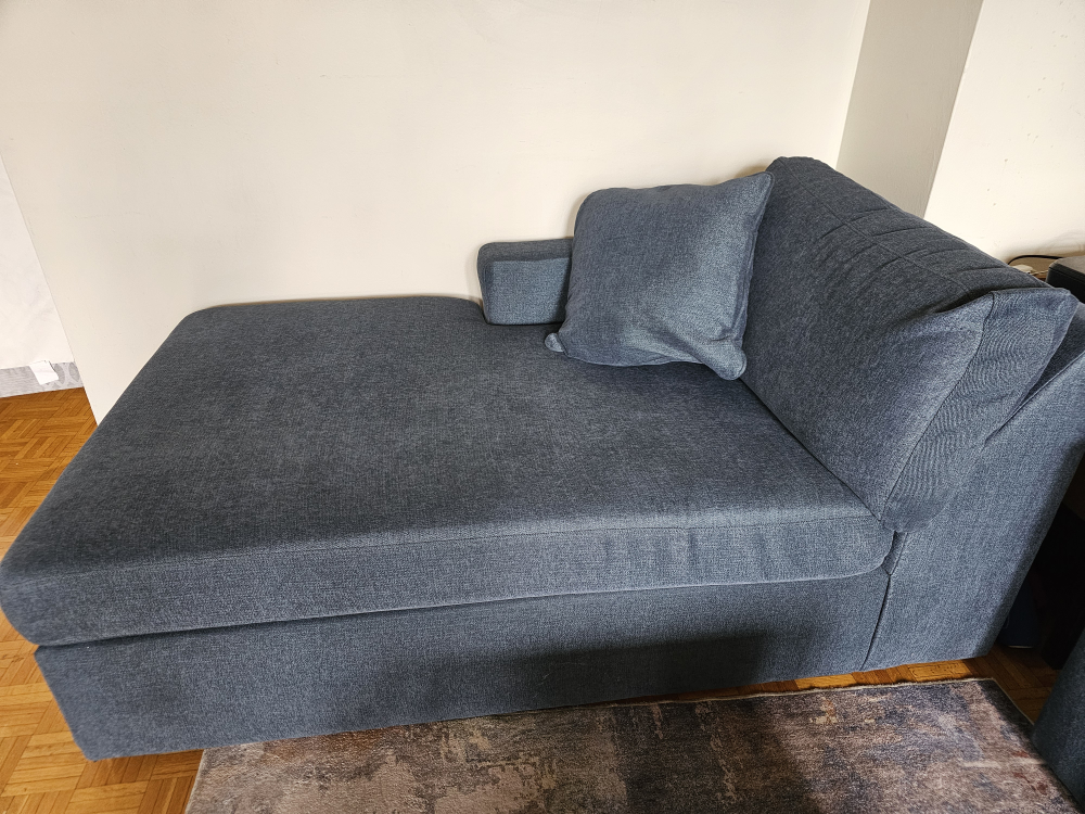 Urgent sale Ashley Sectional with Chaise - Ink Blue - photo 3