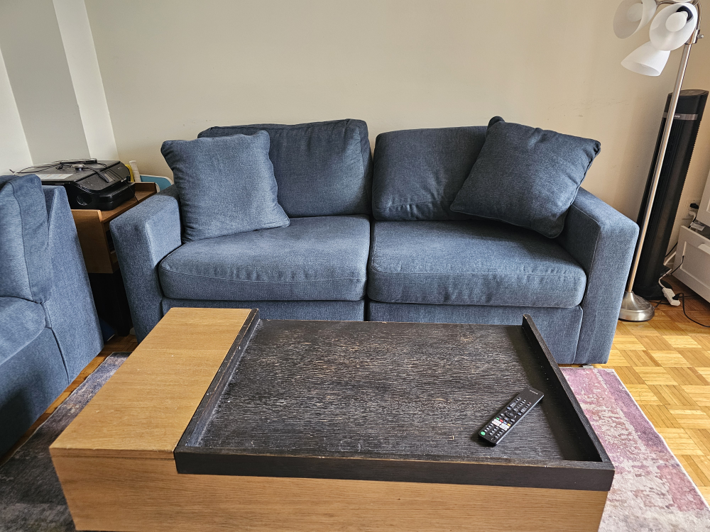 Urgent sale Ashley Sectional with Chaise - Ink Blue - photo 4