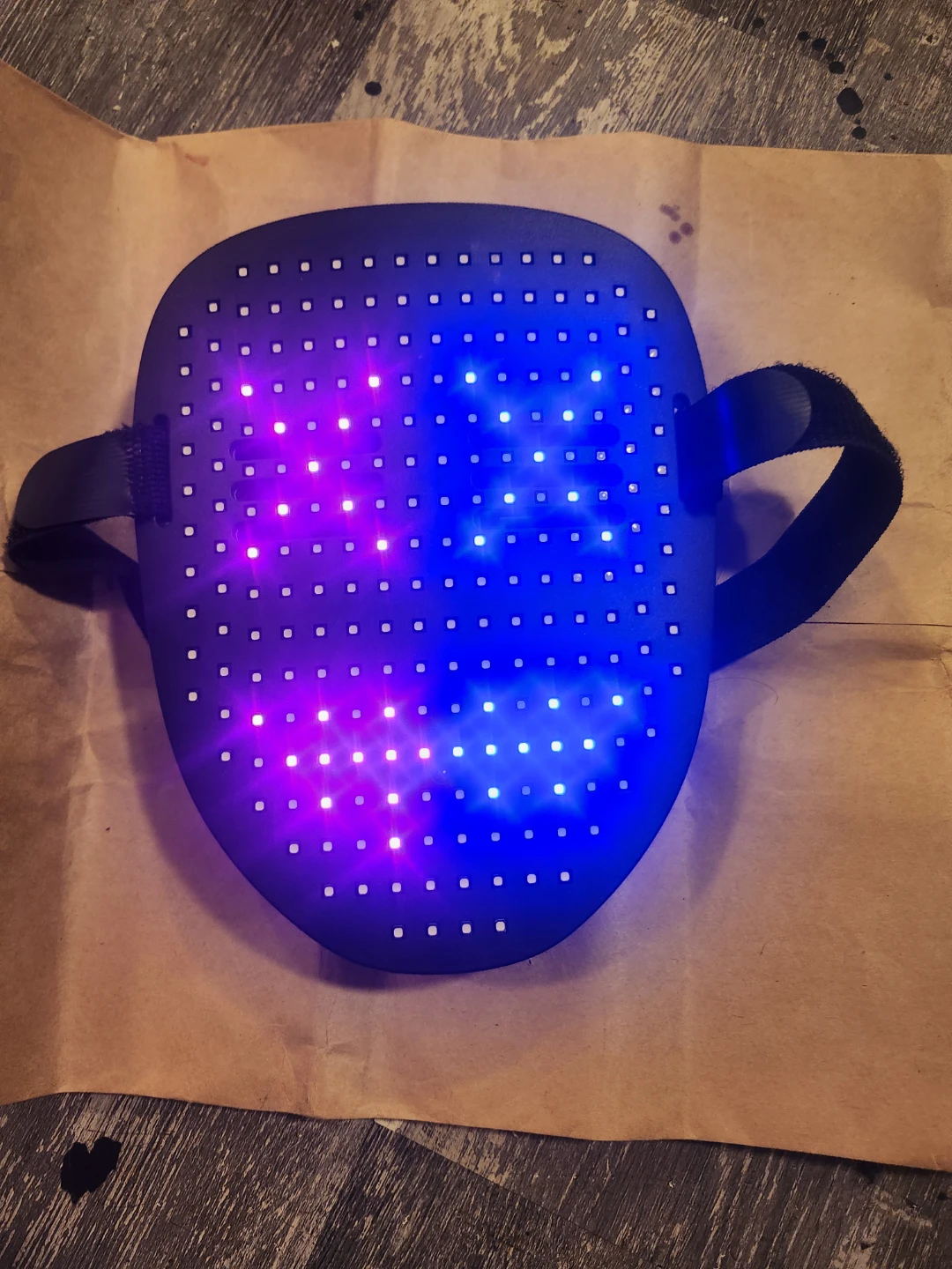 LED Light Up Mask - photo 2