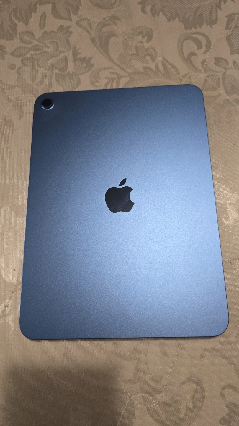 Apple iPad 10th Gen 11-inch - Blue - photo 3
