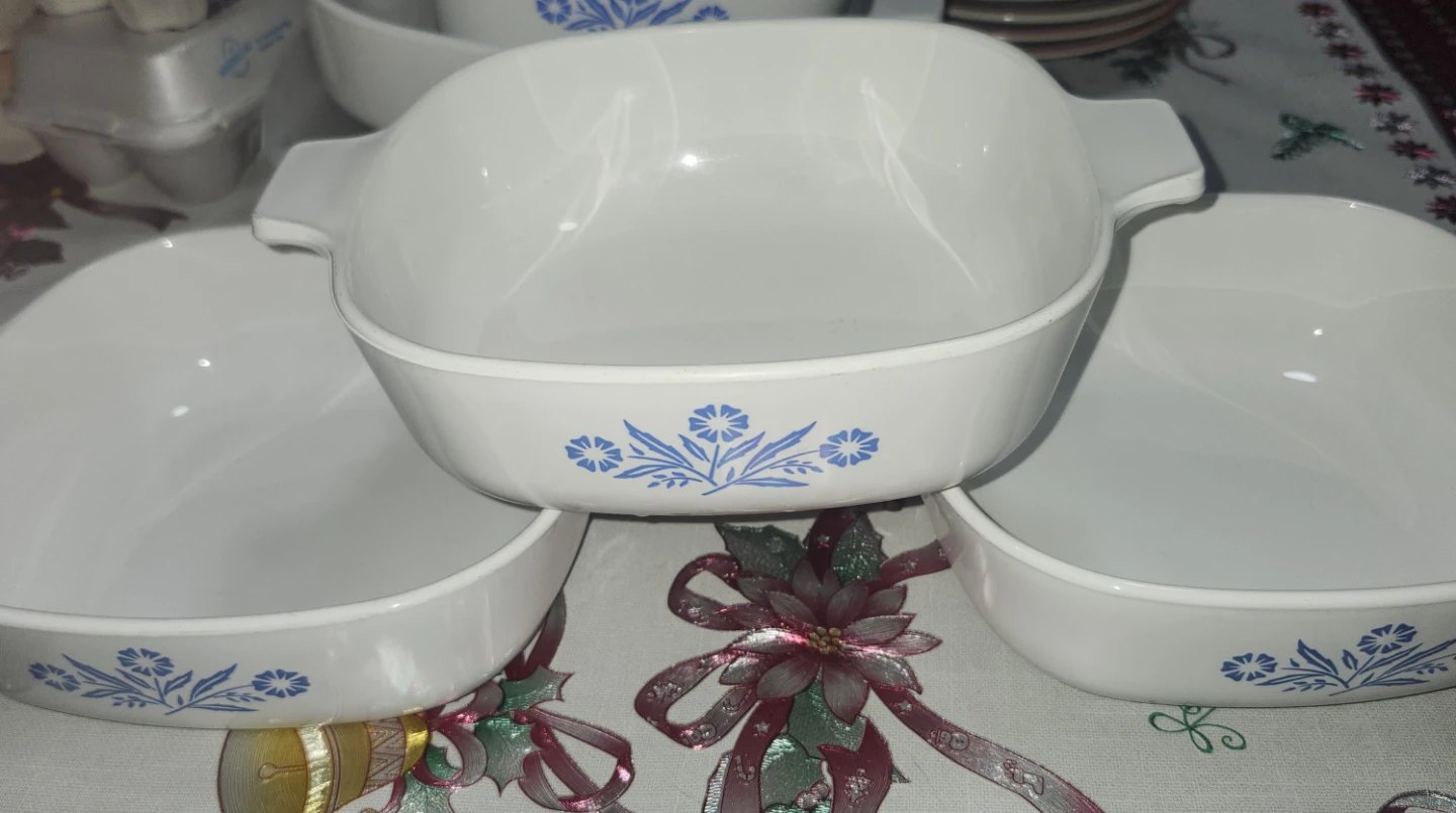 CorningWare Blue Cornflower Casserole Dishes - photo 2