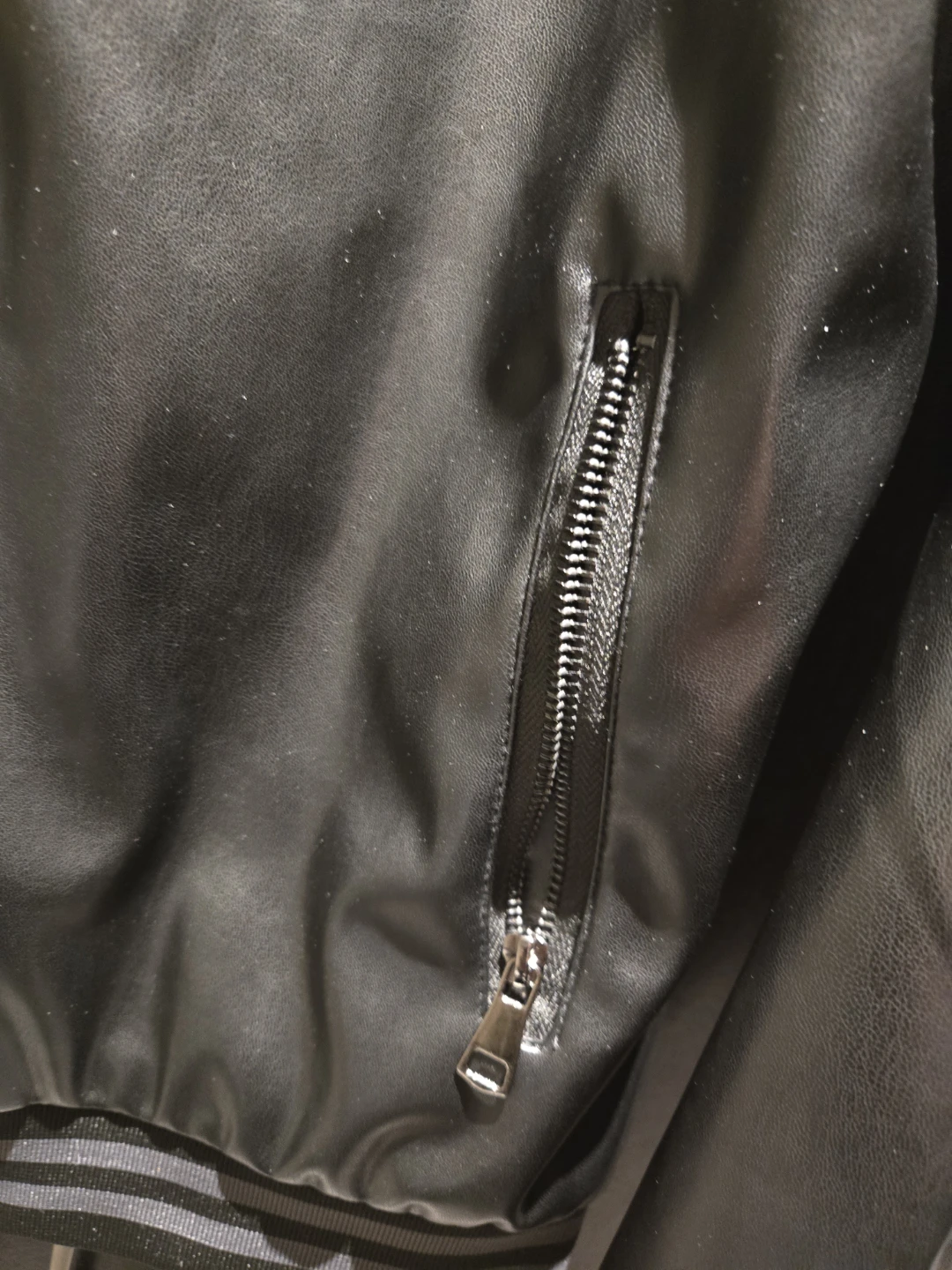 Bomber faux leather jacket - photo 5