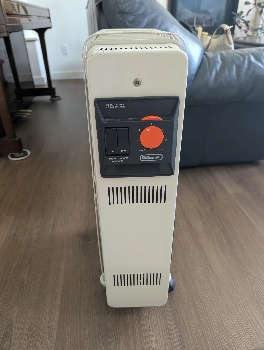 DeLonghi Oil-Filled Radiator Heater - photo 3