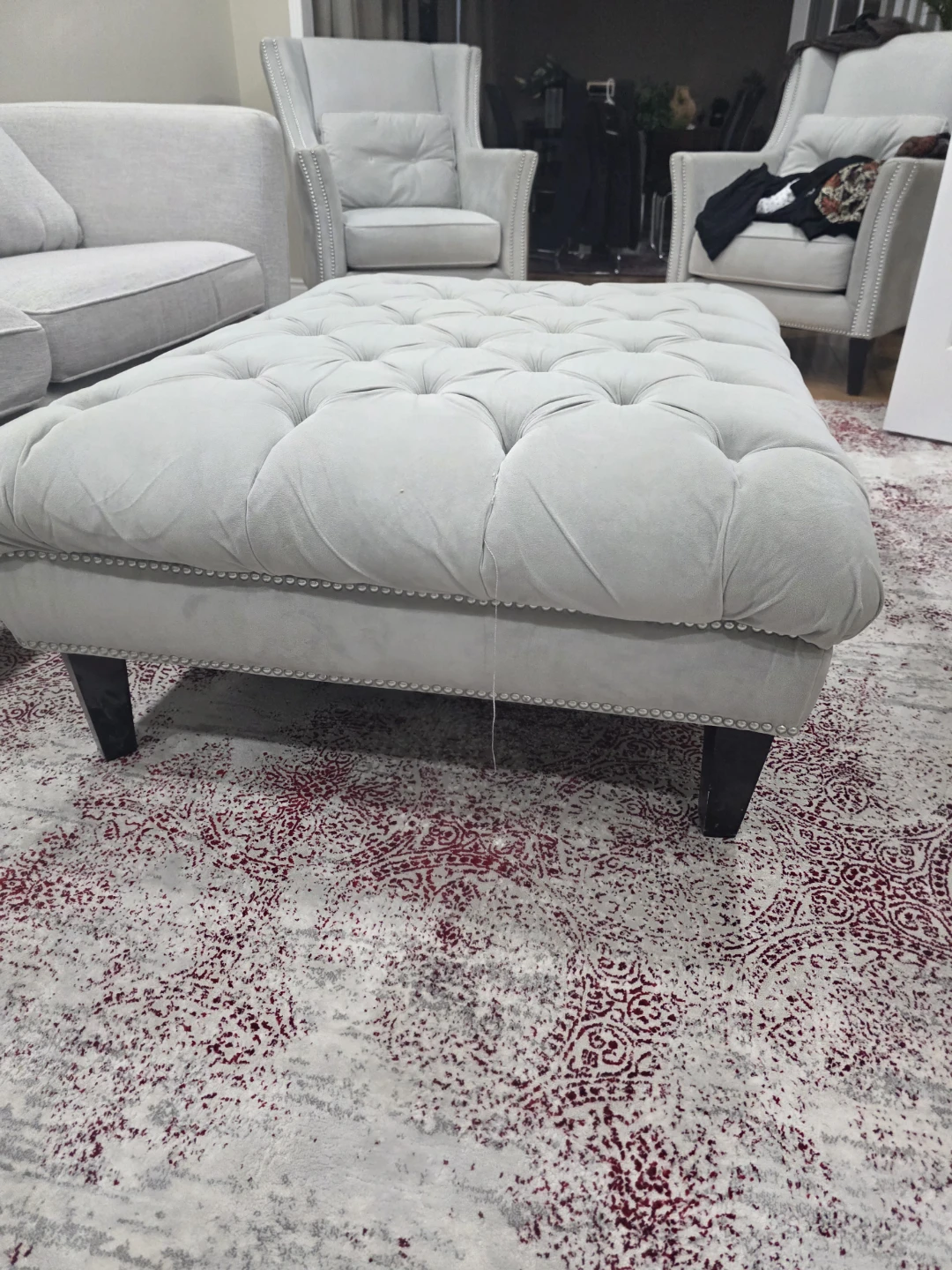 Light Grey Tufted Ottoman - photo 2