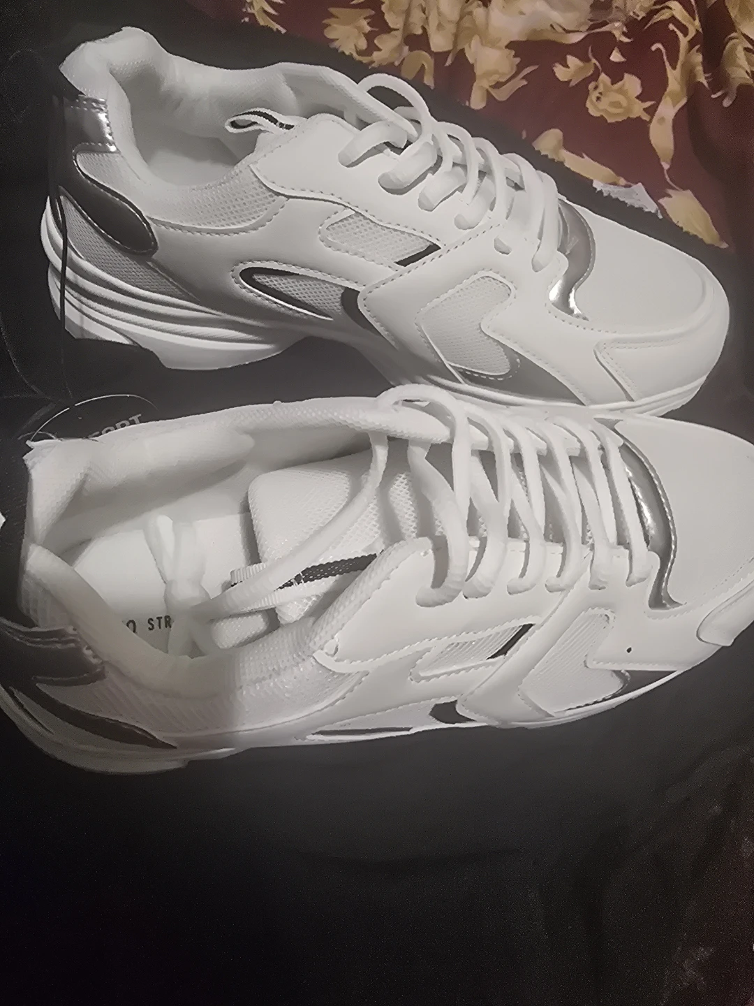 White Streetwear Society Sneakers