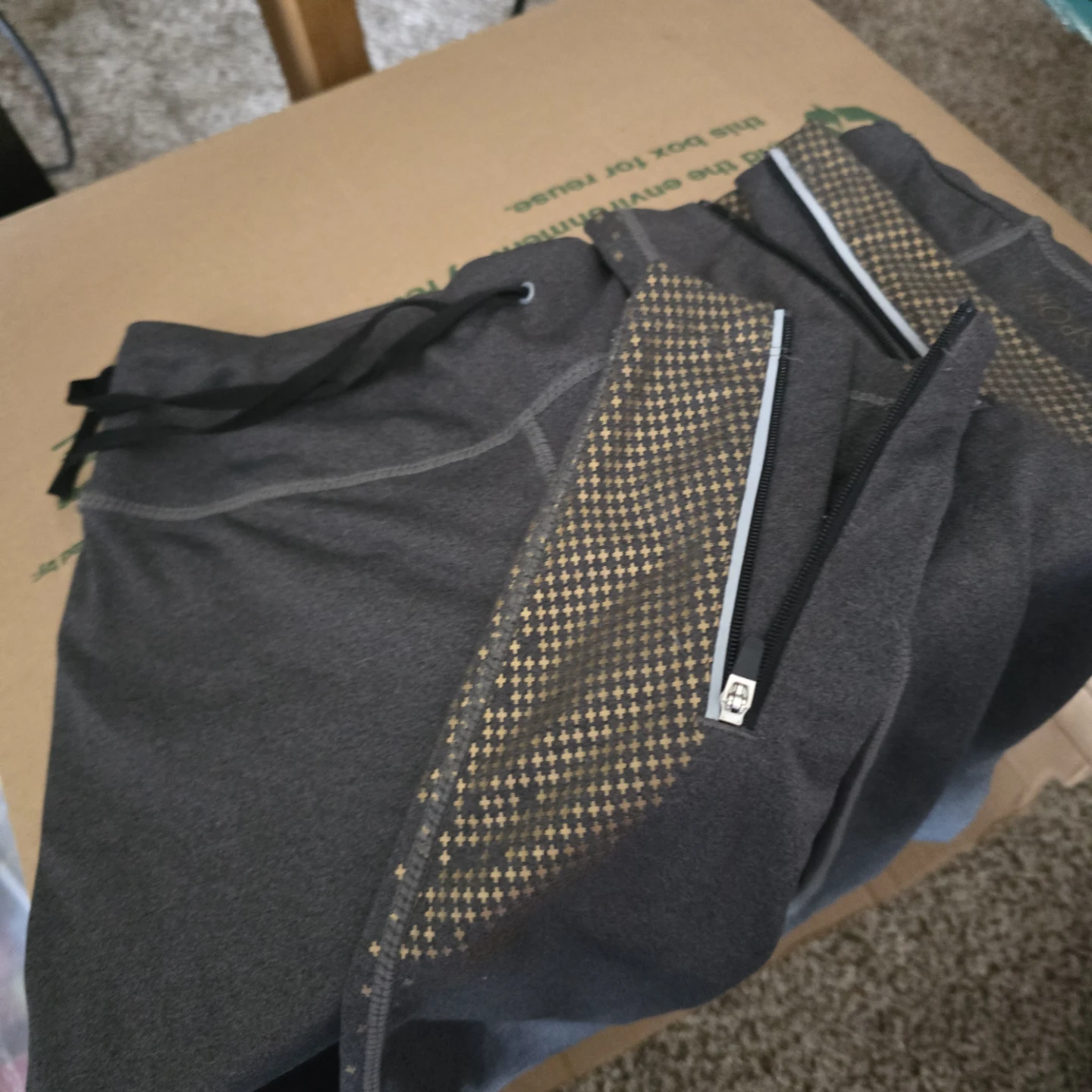 ELLE SPORT Women's Dark Grey Athletic Leggings Size S