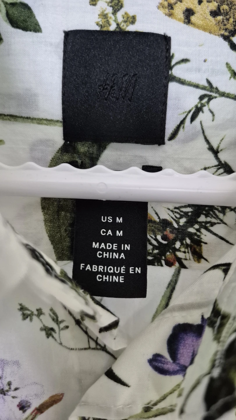 Men's Floral Print Short Sleeve Button-Up Shirt - Size Medium - photo 2