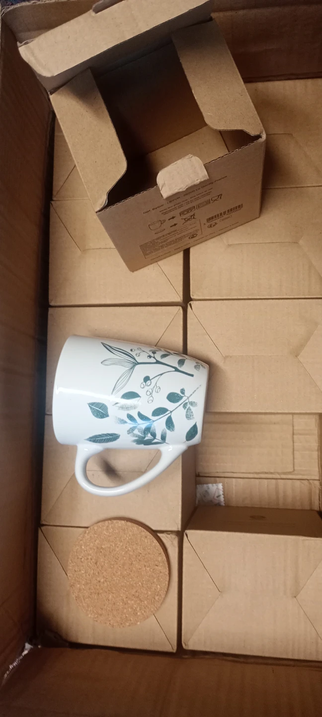 Set of White and Green Mug with Leaf Design