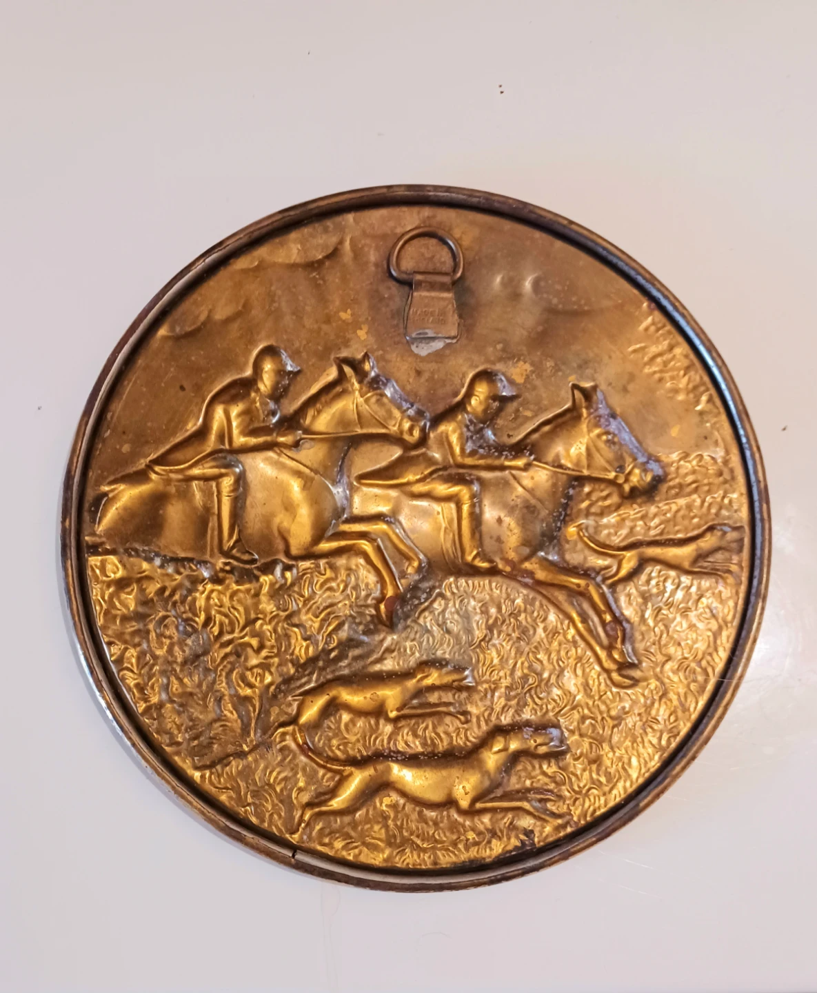 Vtg Equestrian Brass Wall Plate - photo 2