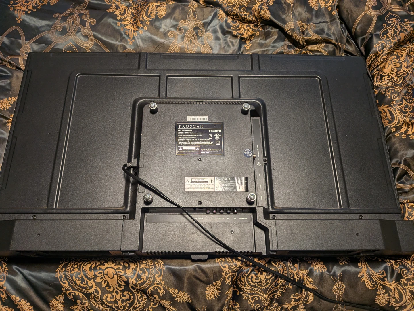 40" TV - photo 3