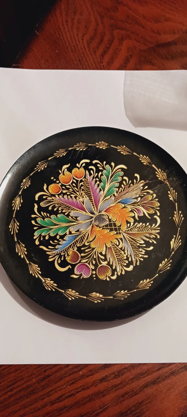 Gorgeous Handpainted Floral Design Decorative Plate