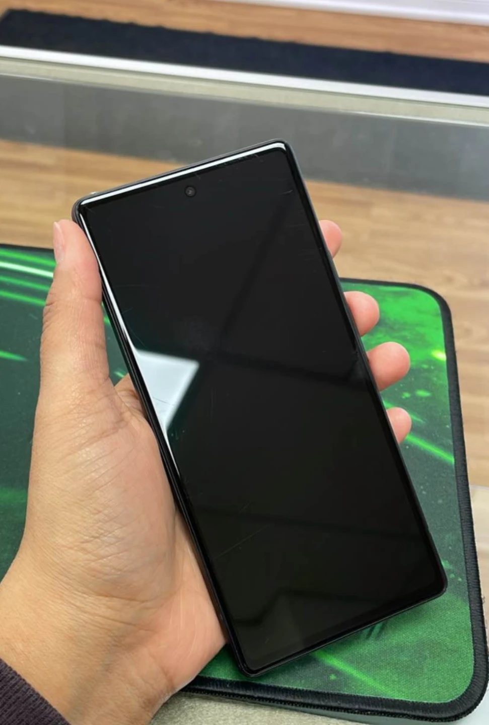 $140 !PIXEL 6A WITH CASE, SCREEN PROTECTOR AND CHARE - photo 2