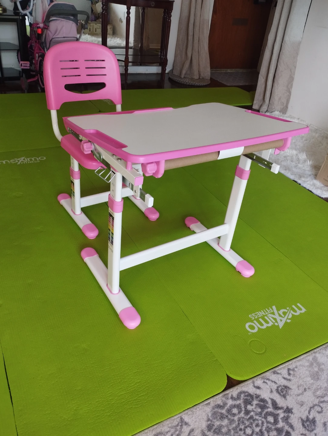 Kids Adjustable Desk and Chair Set - Pink - photo 5