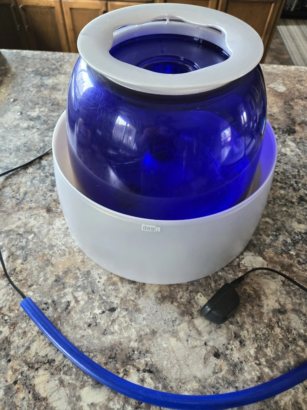 Dogit Fresh & Clear Pet Fountain with 4 Filters - photo 2