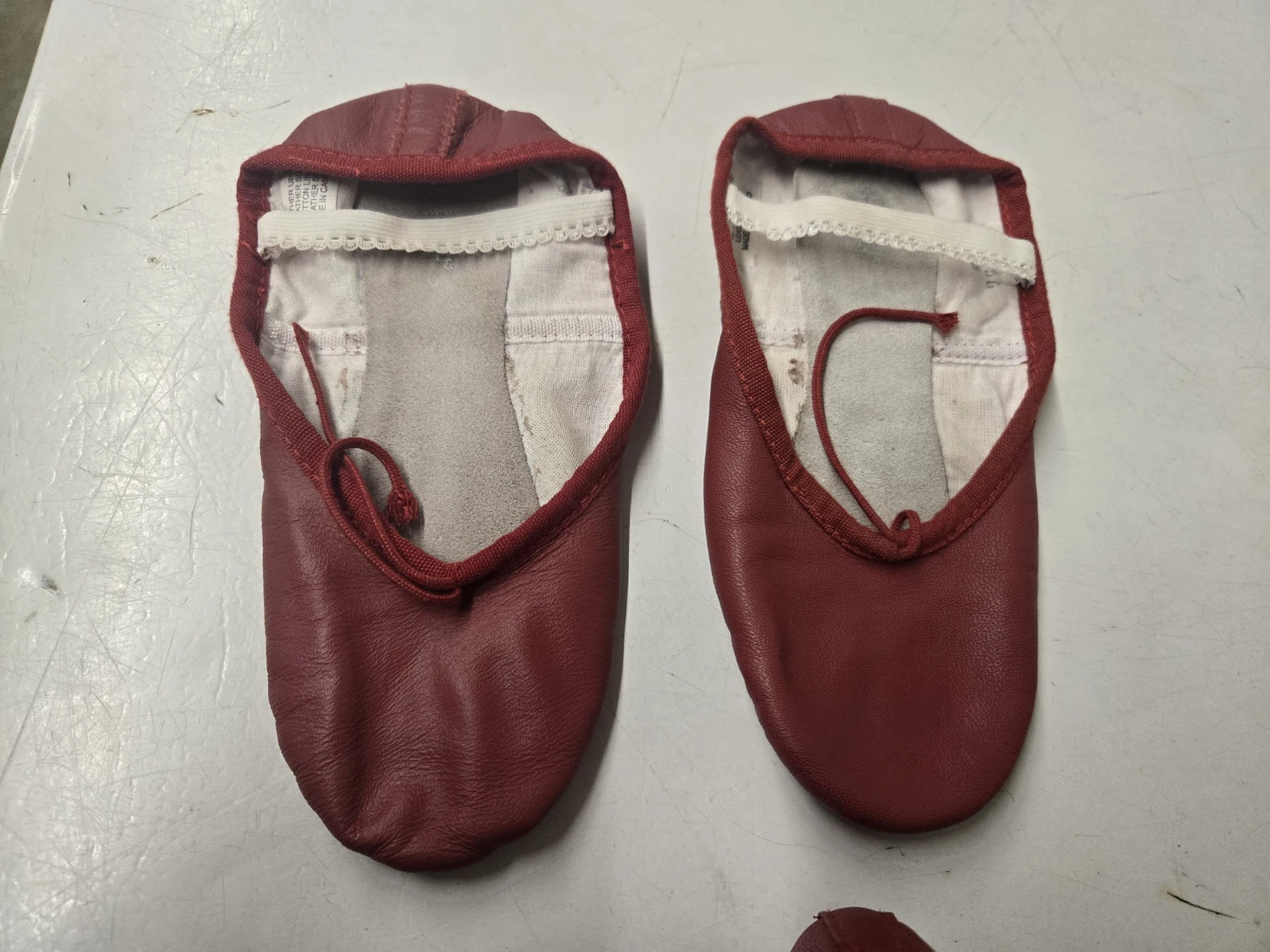 Bloch Red Ballet Slippers Size 12.5 - photo 4