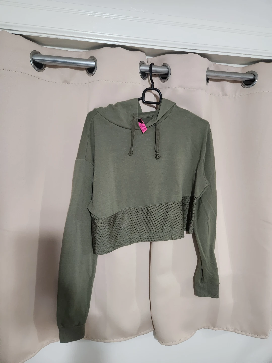 Size S/P, Green Cropped Hoodie