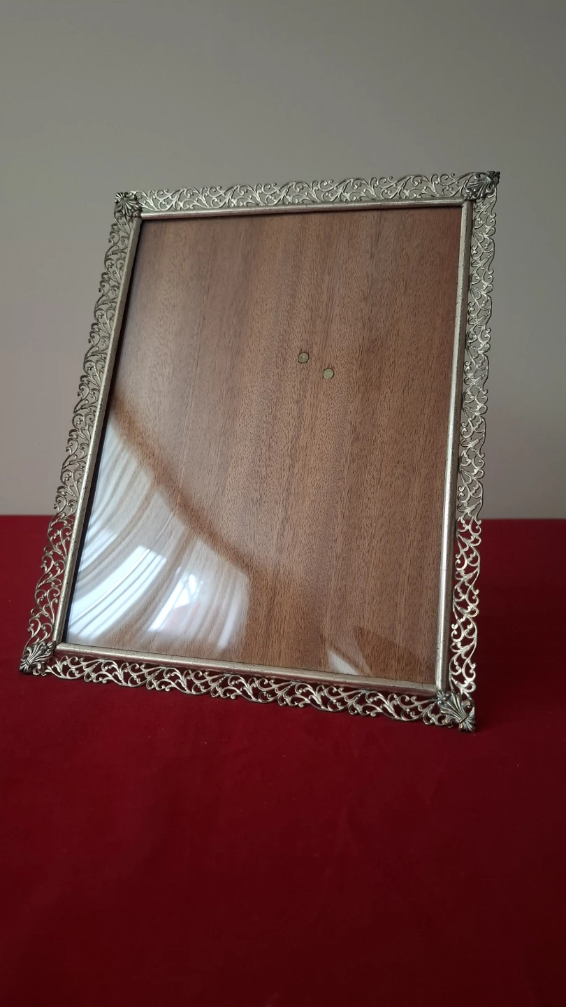 Vintage Ornate Silver Tone Photo Frame