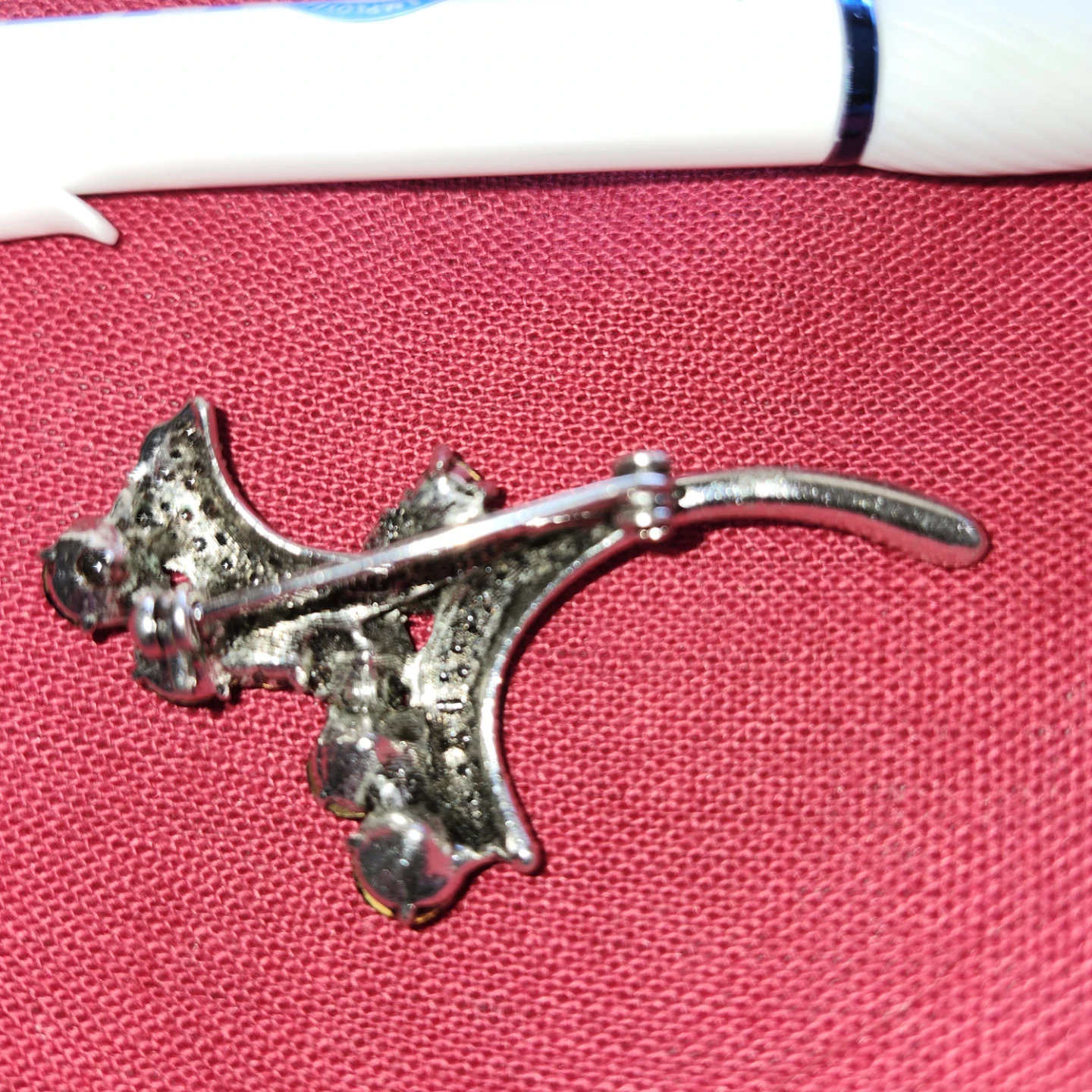 Sparkly Brooch with Pink and Clear Stones - photo 4