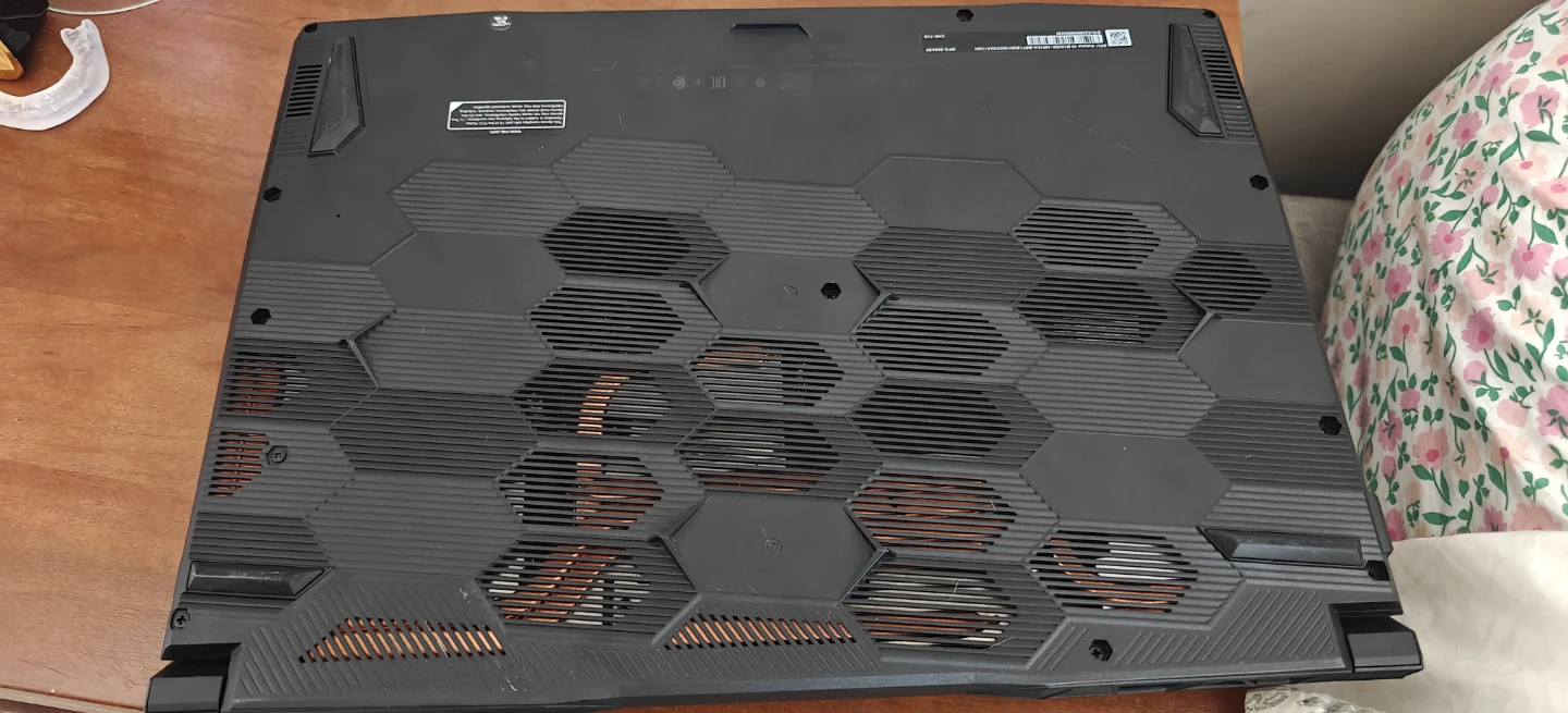 MSI Katana 15 Laptop - RTX 4050 - photo 3