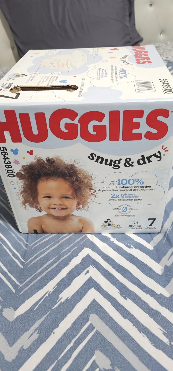 Huggies Snug & Dry Diapers - Size 7 (54 Count)