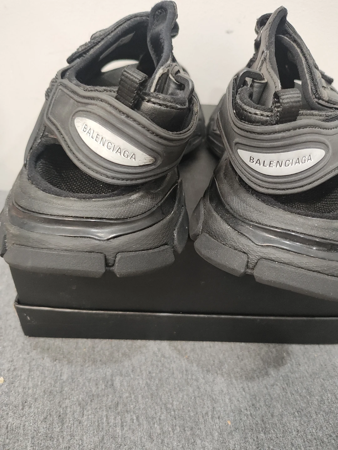 Balenciaga Black Track Sandals - photo 4