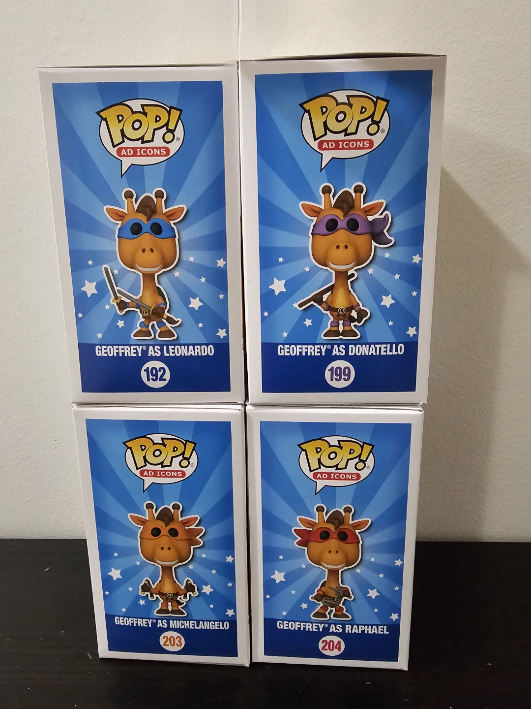 Funko Pop! Teenage Mutant Ninja Turtles Geoffrey Toys R Us Set - photo 2