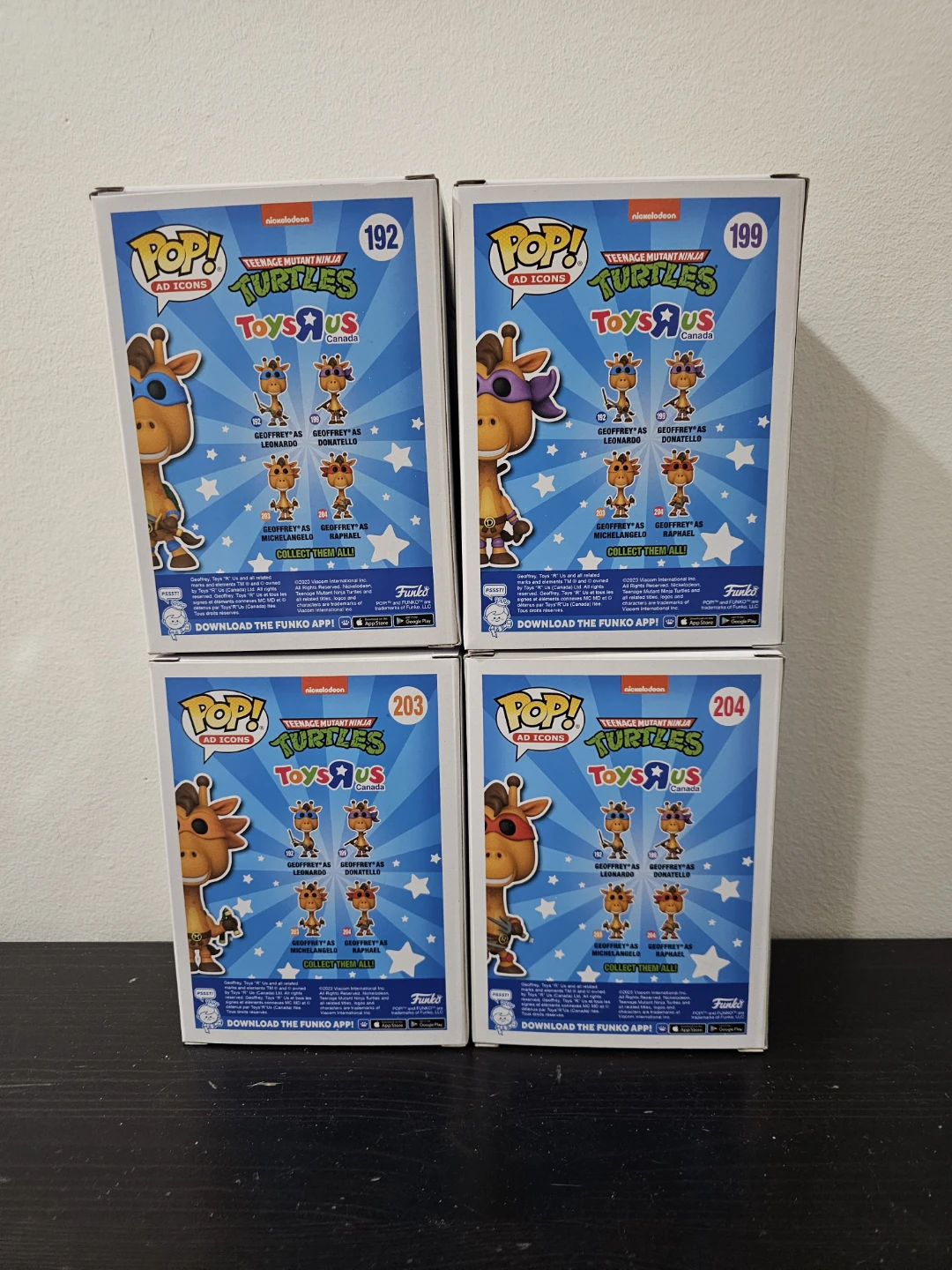 Funko Pop! Teenage Mutant Ninja Turtles Geoffrey Toys R Us Set - photo 3