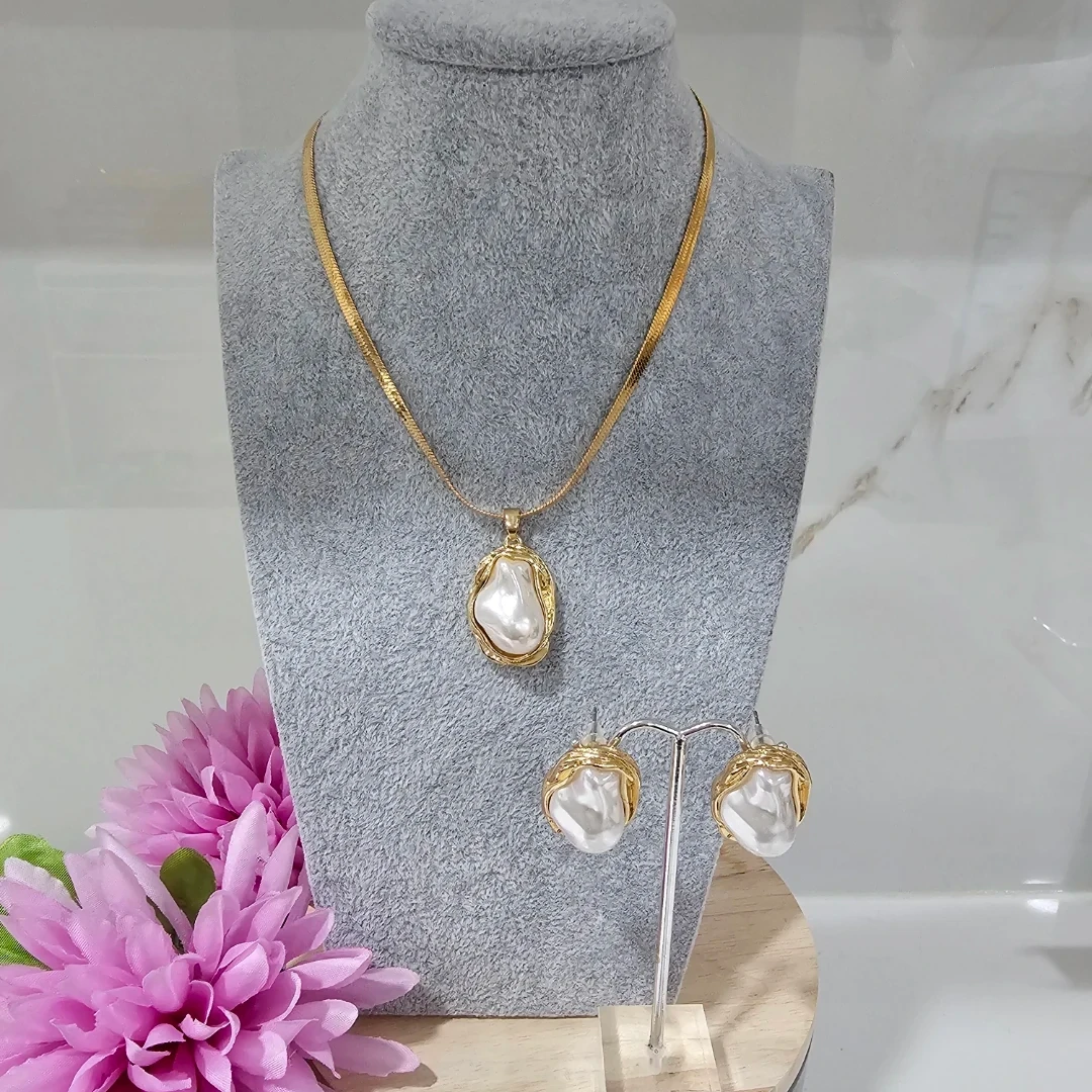 Gold Tone Necklace and Earring Set with Baroque Pearls - photo 2