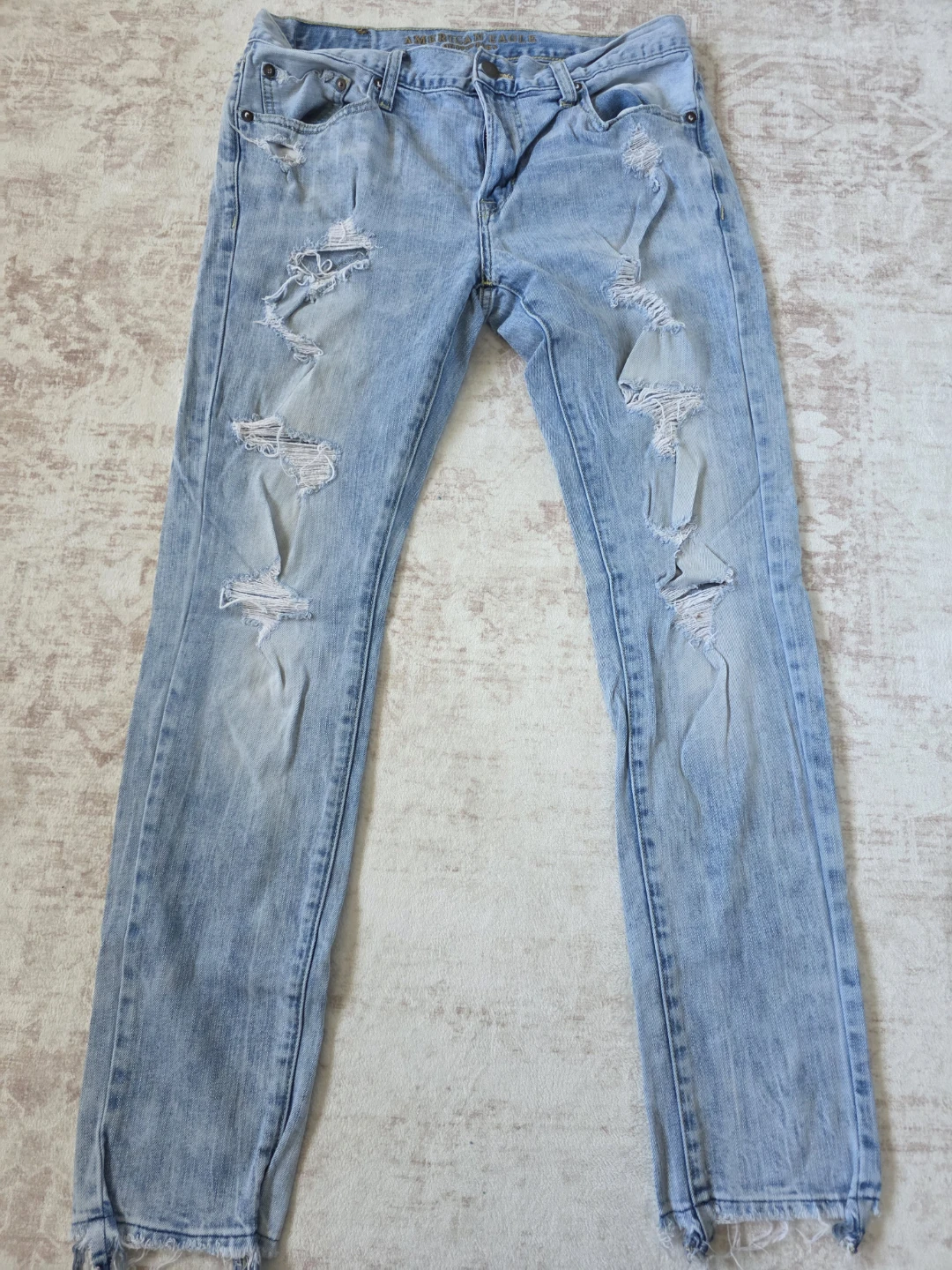 American Eagle Outfitters Skinny Jeans Light Wash Ripped