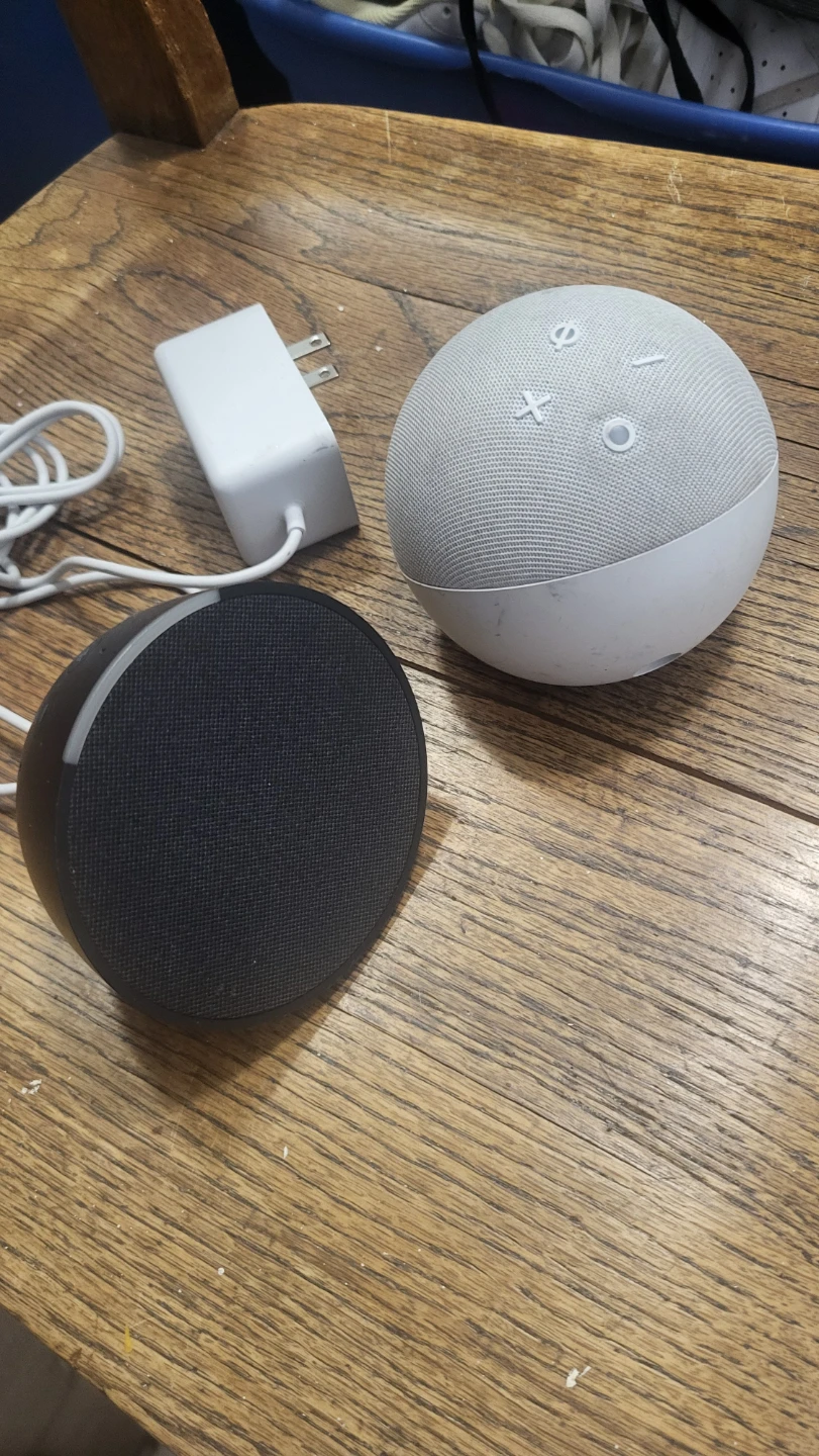 Amazon Echo Dot (4th Gen) Smart Speakers - Charcoal and White - photo 3