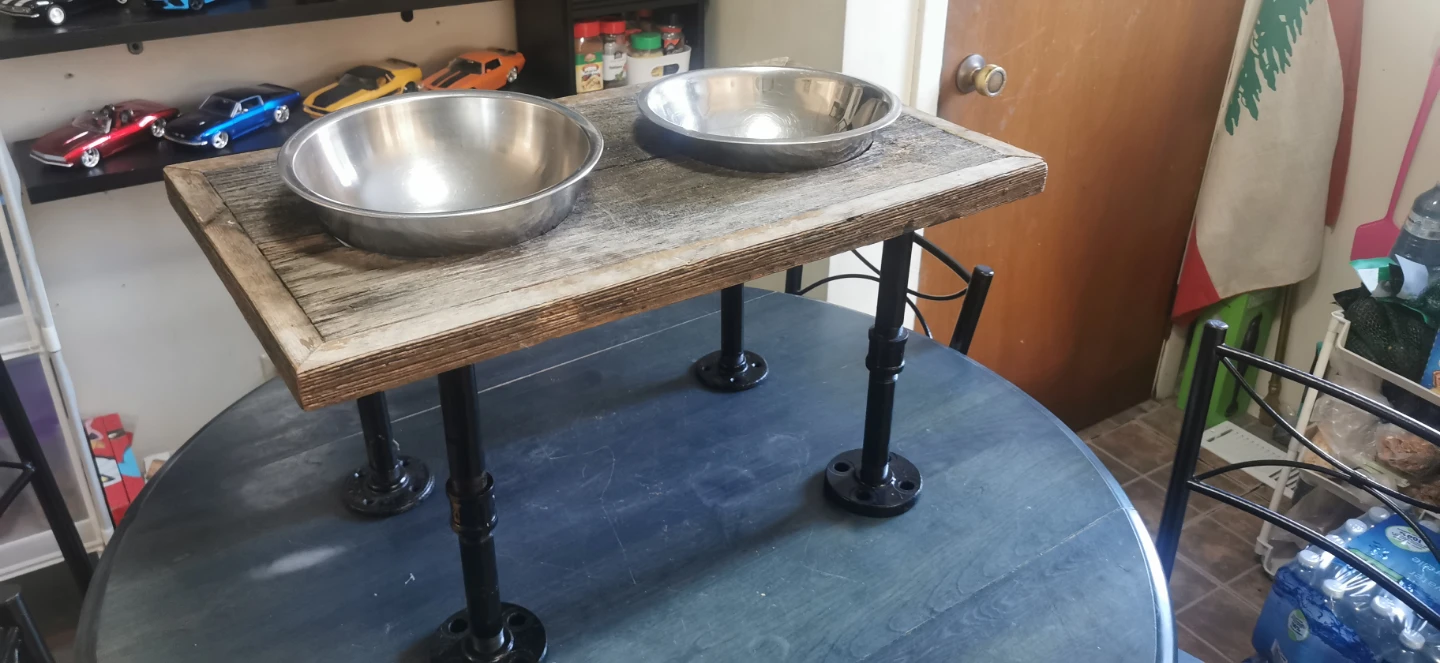 Rustic Pet Feeder with Two Stainless Steel Bowls - photo 2