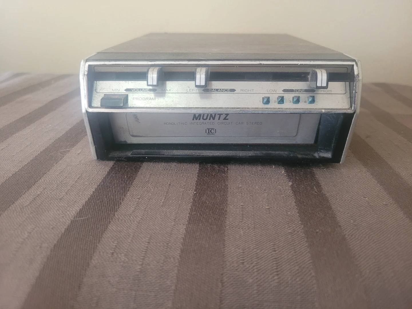 Muntz Car 8 track tape player Stereo Car Stereo