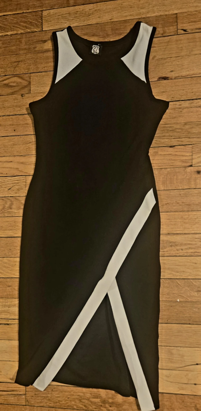 27 Mix Women's Black Sleeveless Sheath Dress Size S