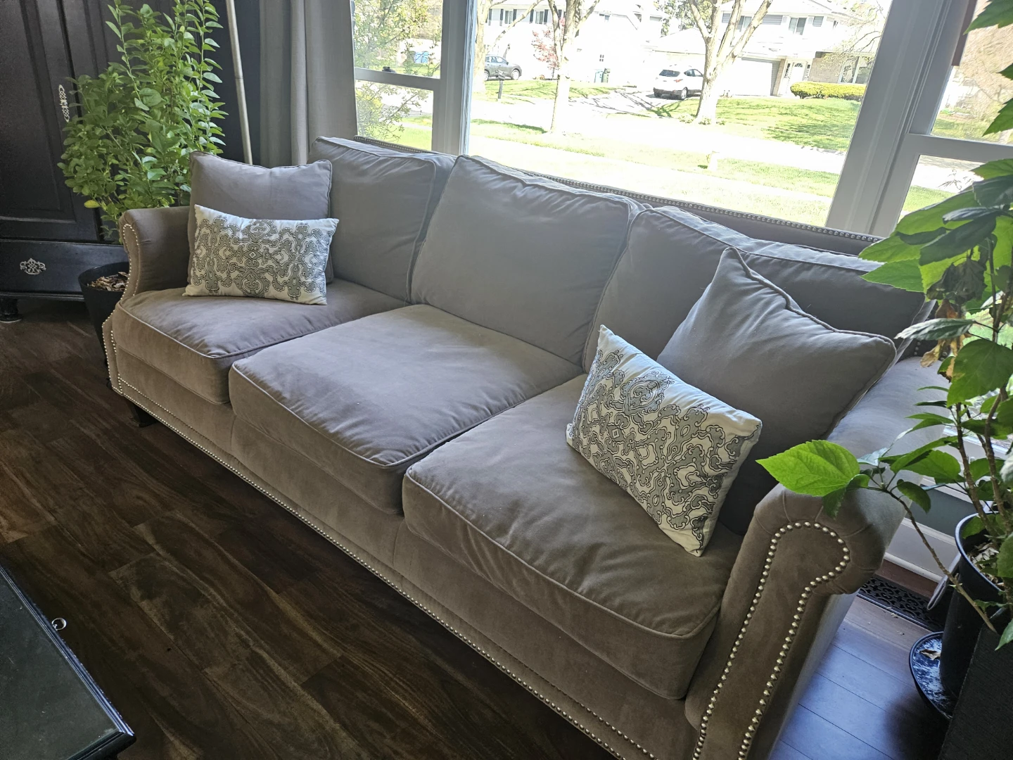 Custom-made couch & loveseat set thickest fabric, down cushions - photo 3