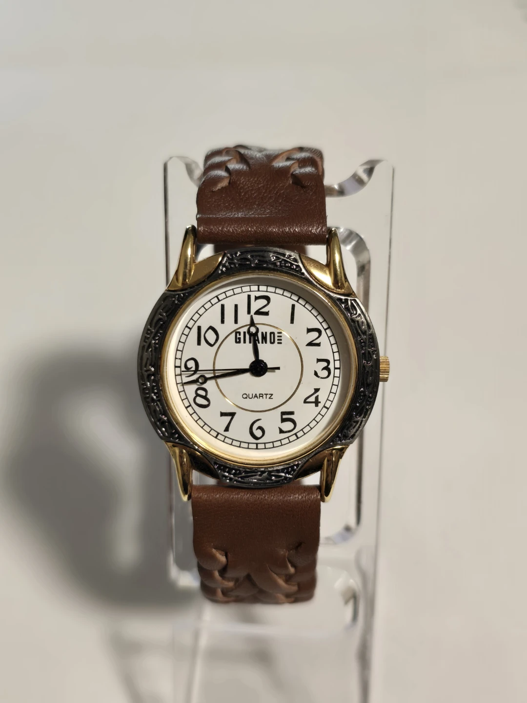31.8mm Gitano Quartz Watch Brown Strap NEW BATTERY