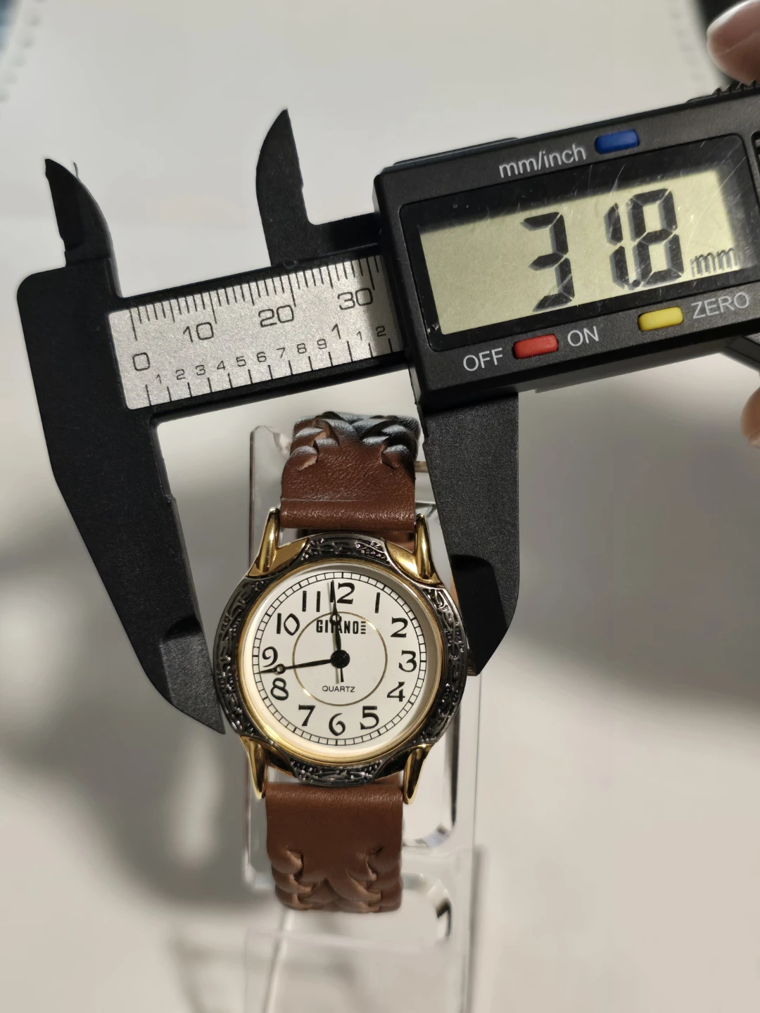 31.8mm Gitano Quartz Watch Brown Strap NEW BATTERY - photo 2