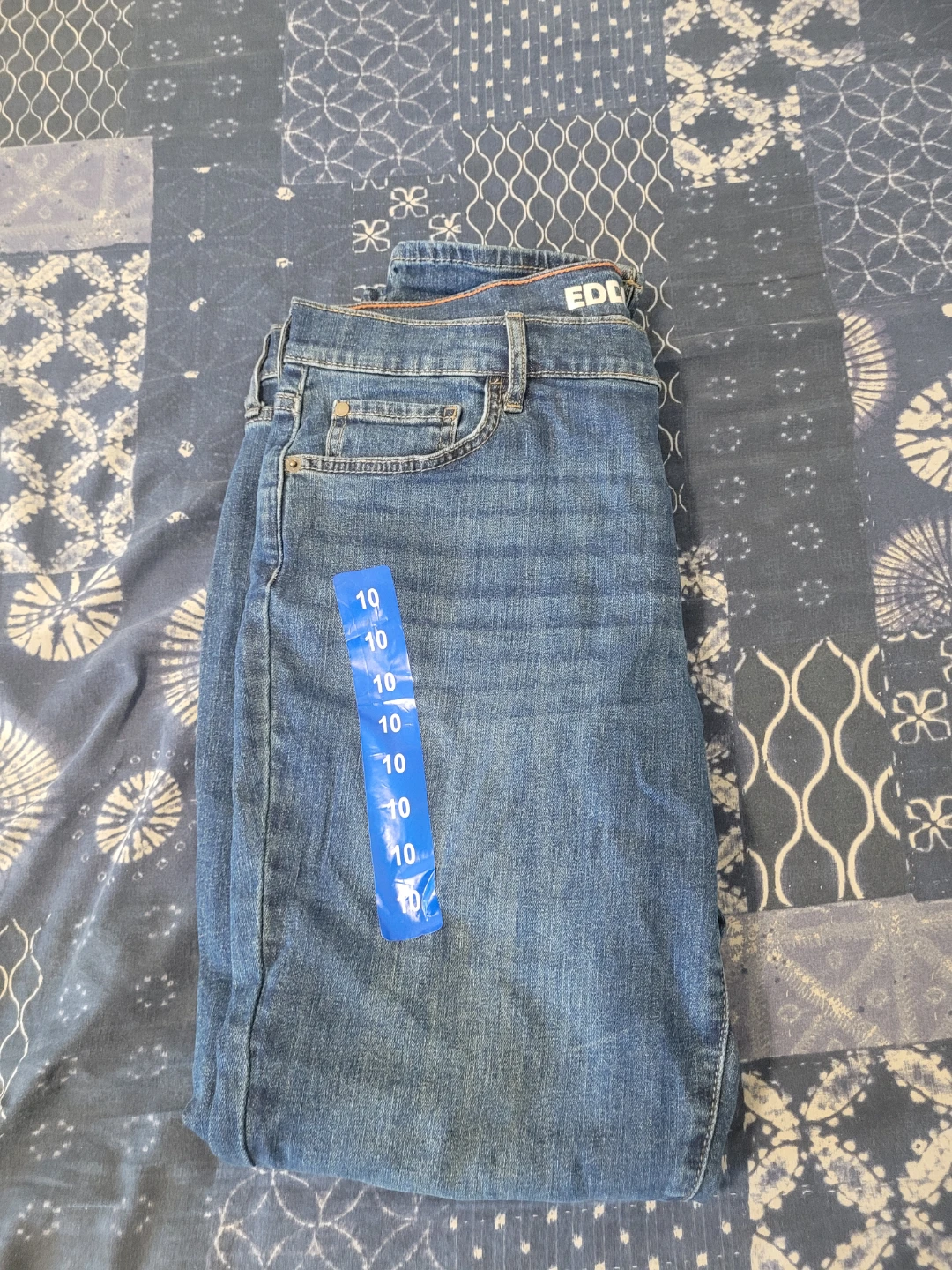 Eddie Bauer Women's Boyfriend Jeans Size 8 and 10 - photo 2