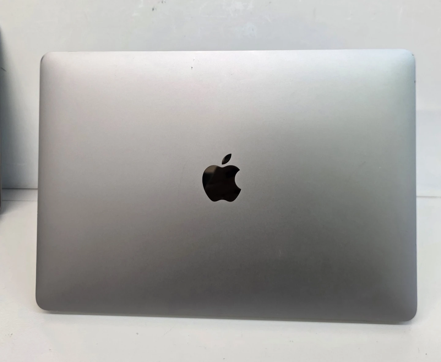 2019 Macbook Pro with TouchBar for sale - photo 4