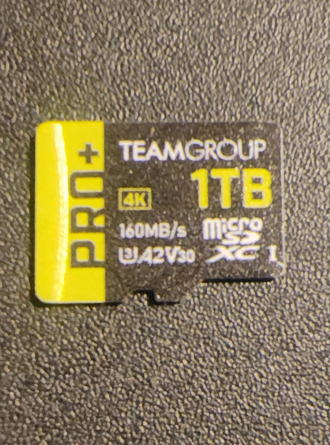 TEAMGROUP 1TB Micro SD Card - photo 2