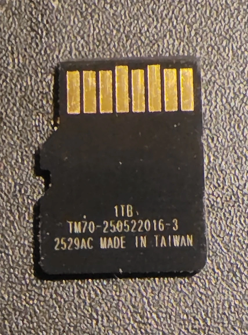 TEAMGROUP 1TB Micro SD Card - photo 3