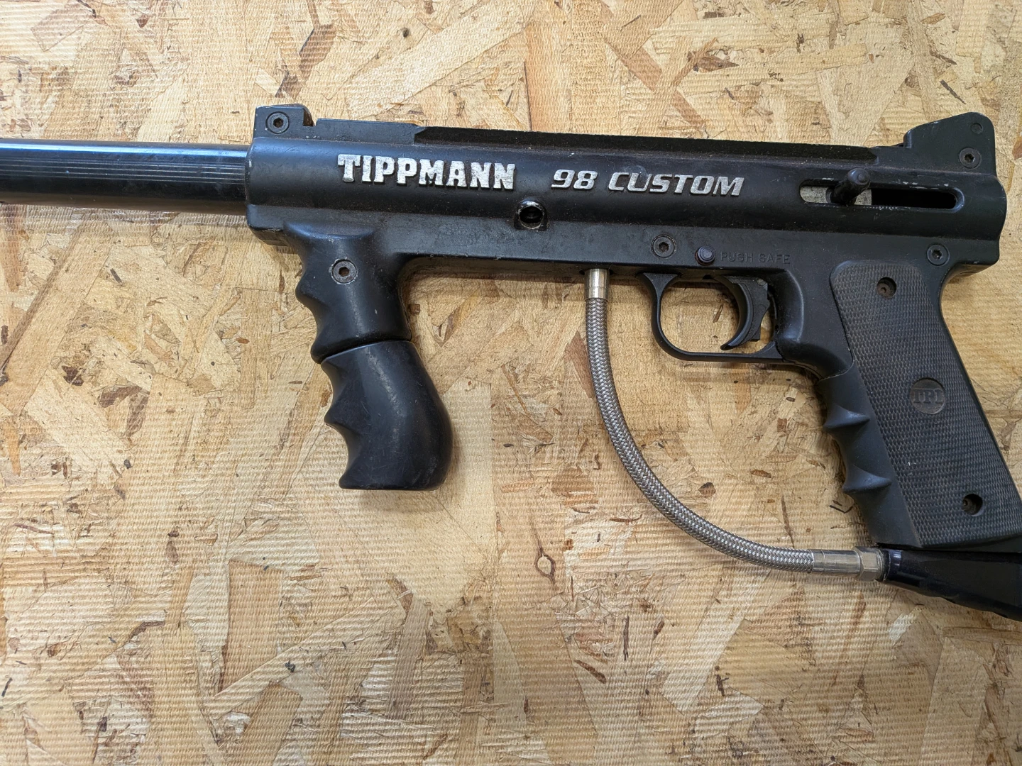 Tippmann 98 Custom Paintball Gun