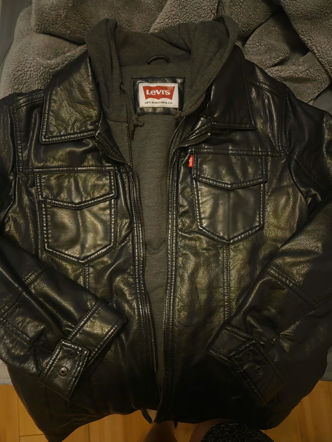 Levis jack with hoodie for Men