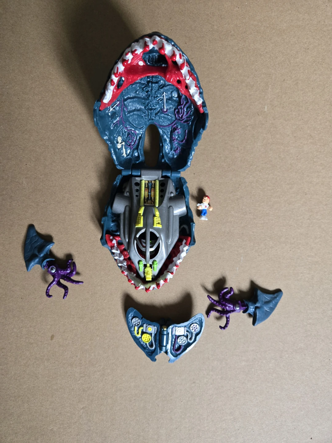 Micro Machines Shark Attack Playset - photo 2