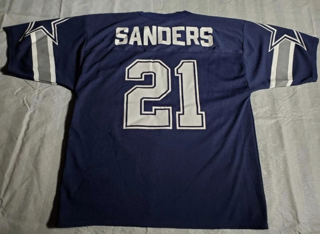 Vintage Logo 7 Sanders cowboys sz MED  made USA