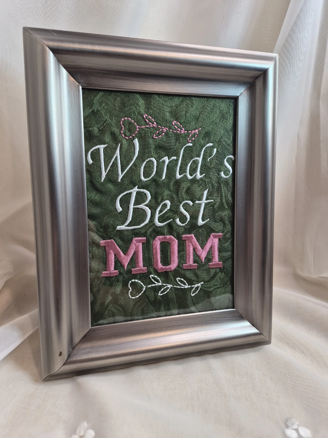 World's Best Mom Framed Embroidered 5x7