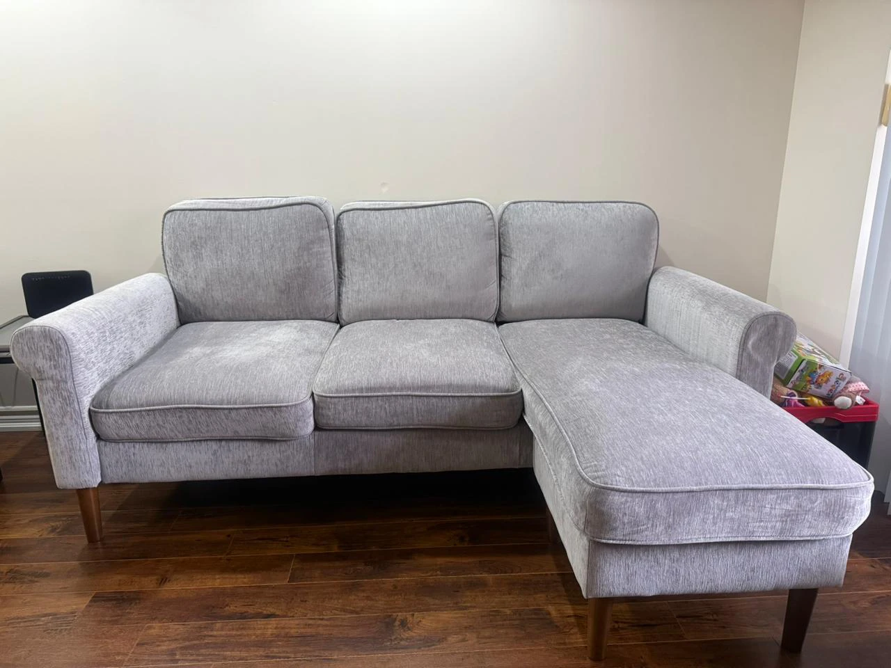 Moving sell!!New Grey Sectional Sofa with Chaise